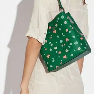 COACH - Town Bucket Bag With Mystical Floral Print